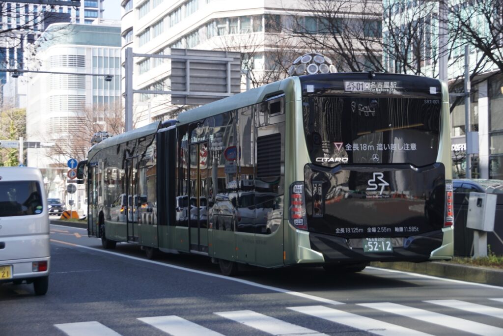全長18mの注意書きも迫力がある
