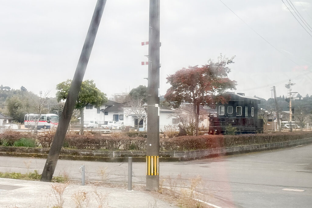 大口バス停のすぐそばに鉄道記念公園がある