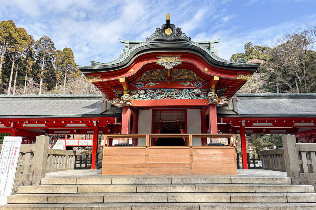 パワースポットとして知られる霧島神宮