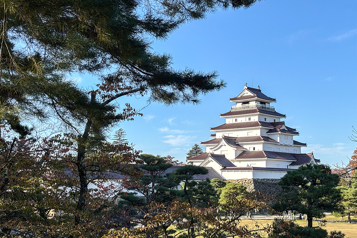 名城 あの名城に「○○城前」のバス停はあるのか!? 会津若松・鶴ヶ城の周り