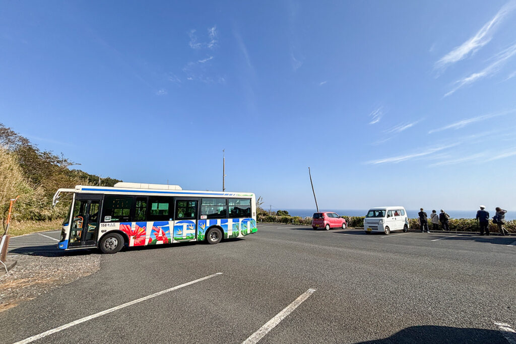 温泉施設兼景勝ポイントへのアクセスにも町営バスがサポート