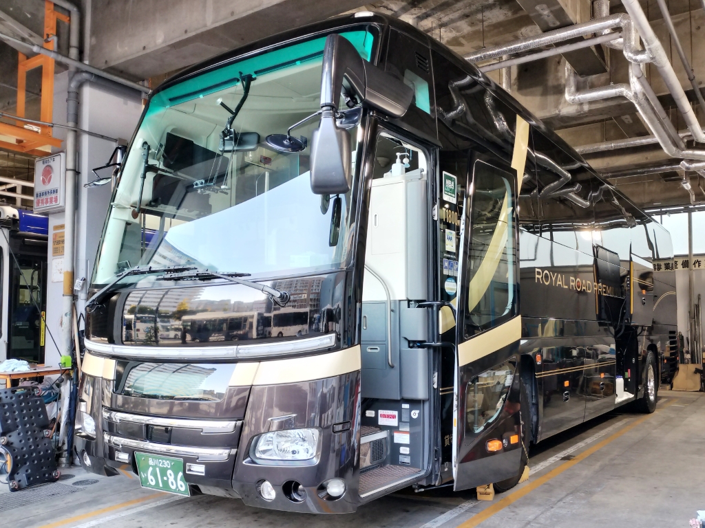 先任ガイドしか乗務できないバスもあるとかないとか（写真はイメージです）