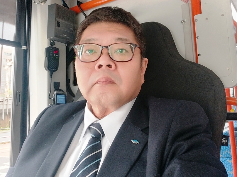 バイトだが制服一式を中古品ではなく新品を特注でそろえてくれる正社員と同じ扱い
