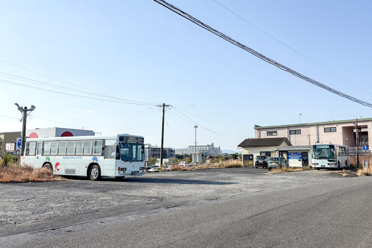 いまだ健在!　2026年1月に見かけた昭和〜平成時代のあの名車「いすゞキュービック」!!