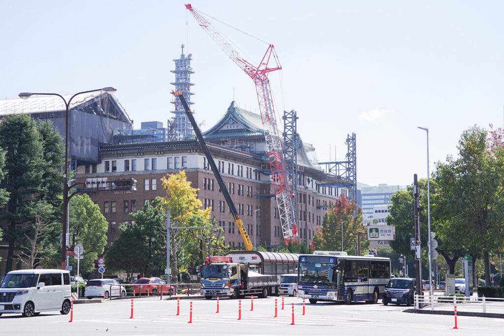 名古屋市内でバスウォッチしながらお城観光