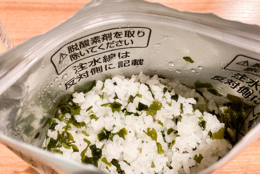 お湯入れて15分くらい放っておけば食べ頃