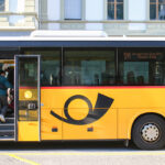 ラッパのマークが表すものは?　スイスを走る黄色い路線バス「ポストバス」のプロファイルに刮目せよ!!