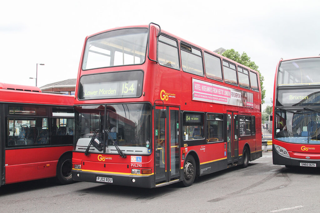 デニス・トライデントのプラクストン・プレジデントボディ