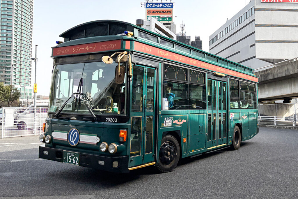 神戸市内を走る「シティループ」