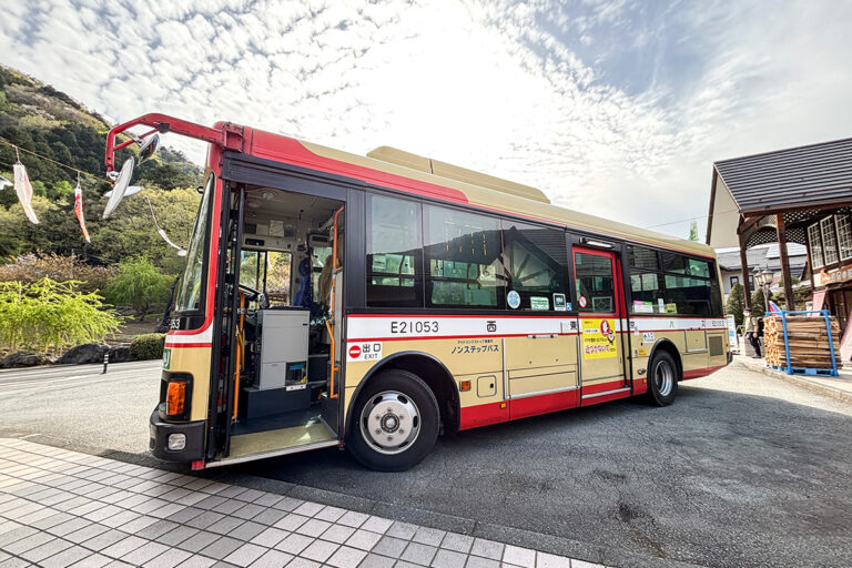 東京の奥地を走る曜日限定の県境越え系路線!　西東京バス「奥12系統」で山梨へGO!!