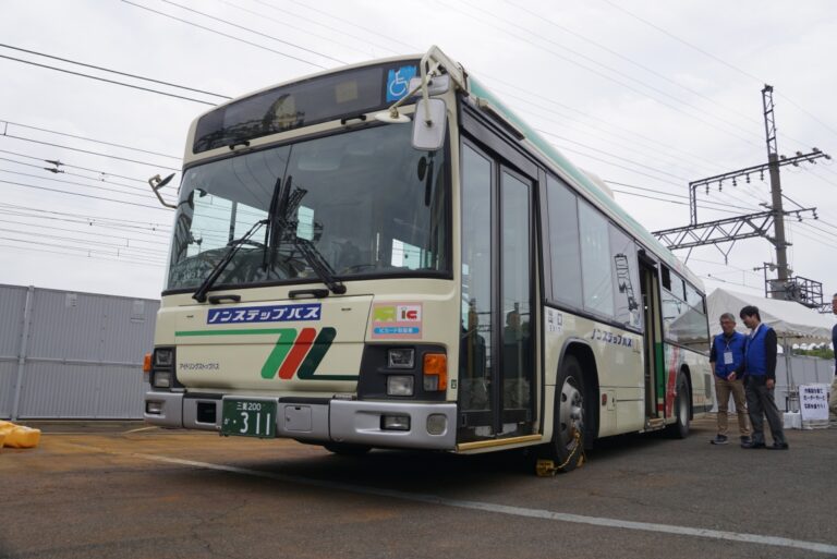 「きんてつ鉄道まつり2026in塩浜」で三重交通が超貴重な塗色車を持ってきていた～っ!!