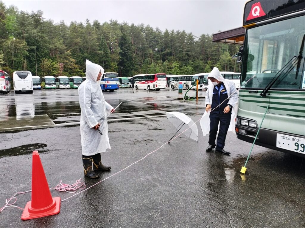 雨の中で死角について再度学び直す