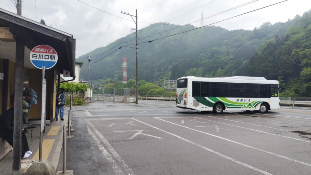 都市部も地方も等しく運転士不足なのだ