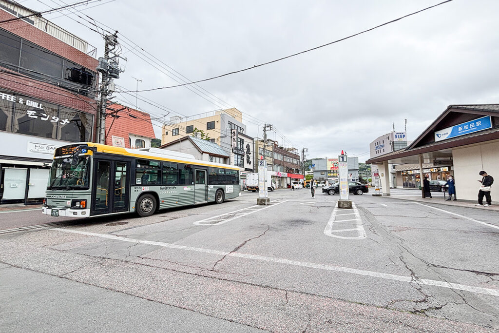 御殿場線と小田急線の交差点・新松田駅
