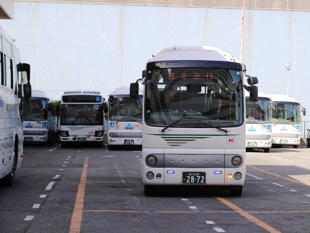 日野ポンチョはブレーキの利き方が中型車とは若干異なるので慣れが必要
