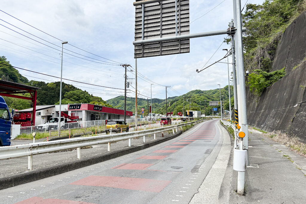 コイツが噂の246か