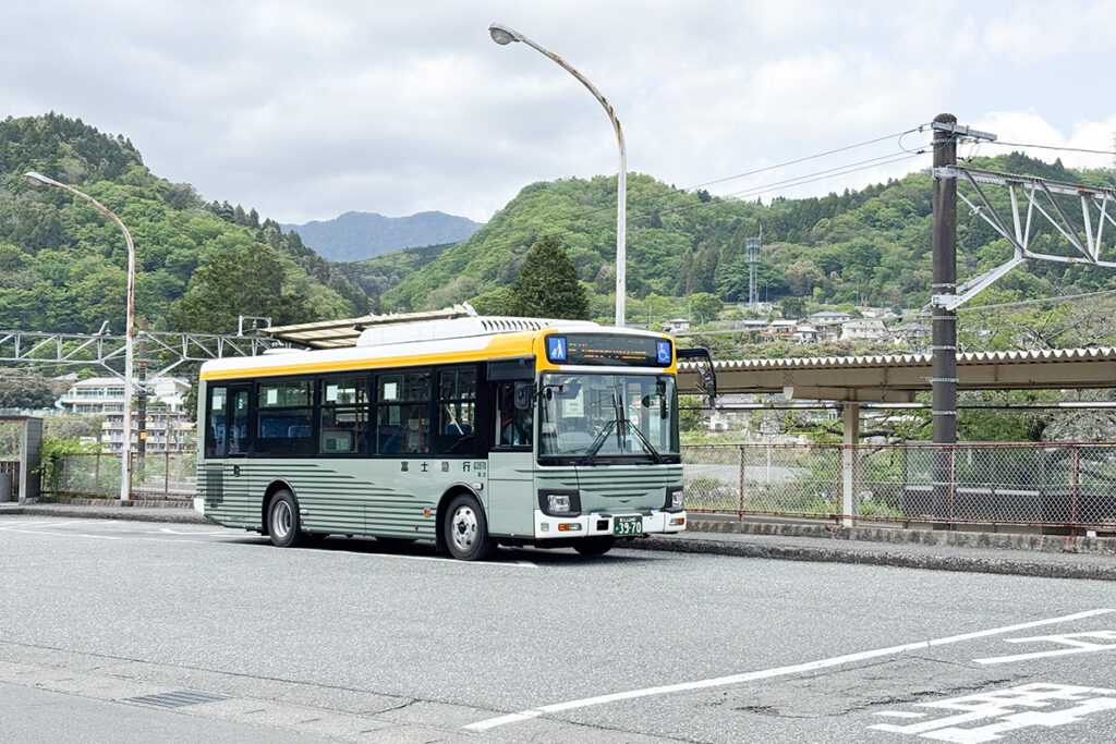 御殿場行きのバスさん待ってましたよ