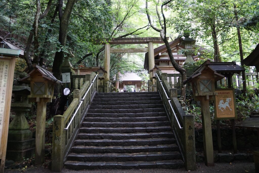 多度大社の参道
