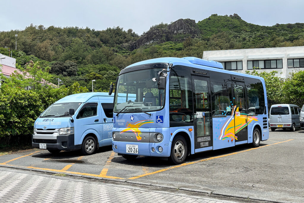 父島での公共の足が小笠原村営バス