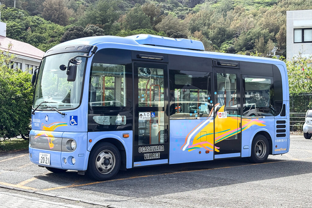 父島の一部エリアをカバーする小笠原村営バス