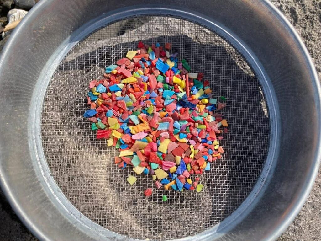 マイクロプラスチックを回収