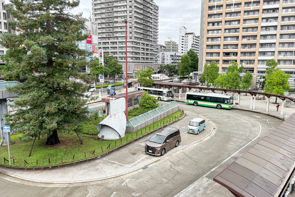 JR尼崎駅北口のバスターミナル
