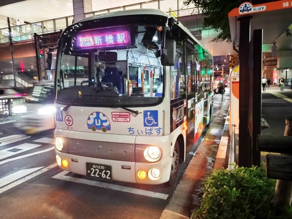 【バス運転士不足問題】今年の夏も水問題？理不尽なクレームと闘う運転士たち！