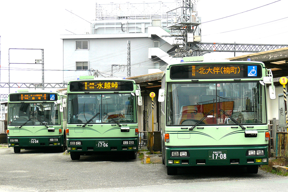 大阪の富田林市を中心に運行していた金剛バスは会社自体がなくなった