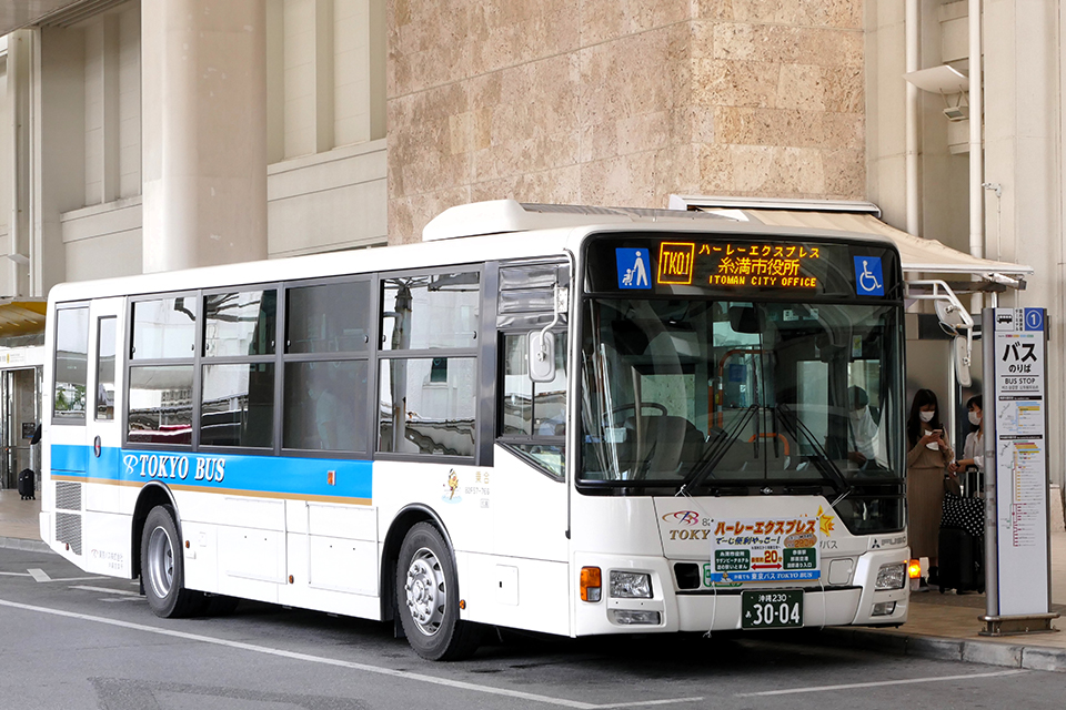 東京バスは那覇にも路線を有していたが、このほど日本初の外国人路線バス運転手を採用
