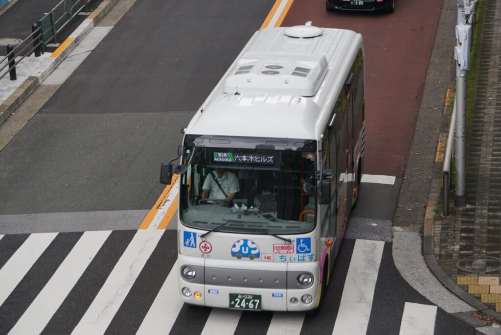六本木駅前から田町ルートに乗り継ぐ