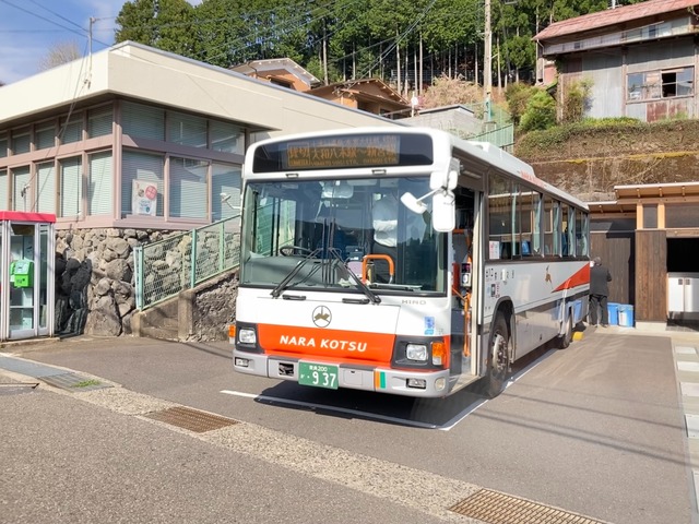 奈良交通の日野ブルーリボンII