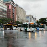 【バス運転士不足問題】同じ二種免許なのになぜ？　大型一種取得を条件にしない？