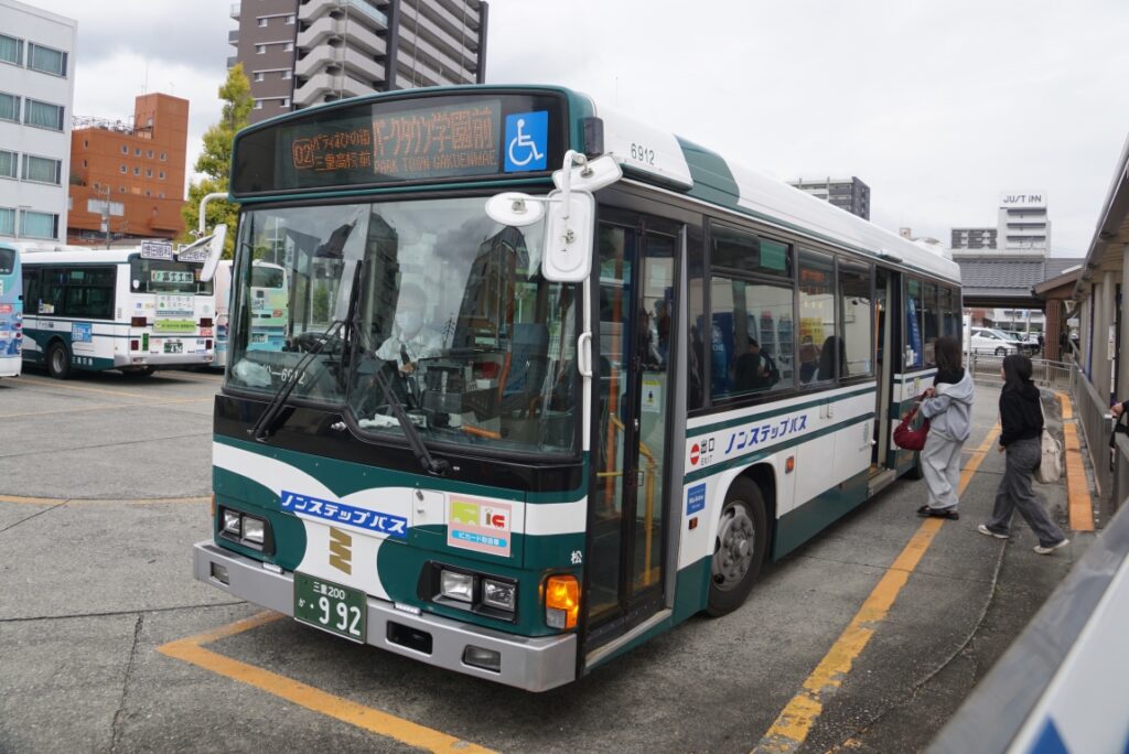 ファンバスはないのに無料で乗れるだと？　コラボイベント目当てに「松阪けいりん」に行ってきた！