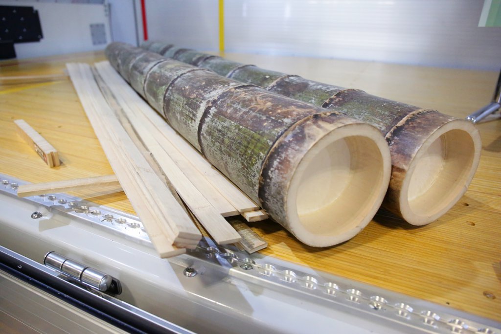 厄介者の竹がトラックの荷台の床材に大変身!  累計9万5000台分超を販売したエコロジーな竹床材の秘密