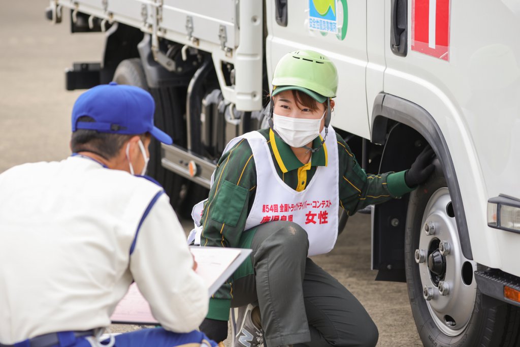 126名の中から日本一のプロドライバーが決定!!　全ト協が第54回全国トラックドライバーコンテストを開催