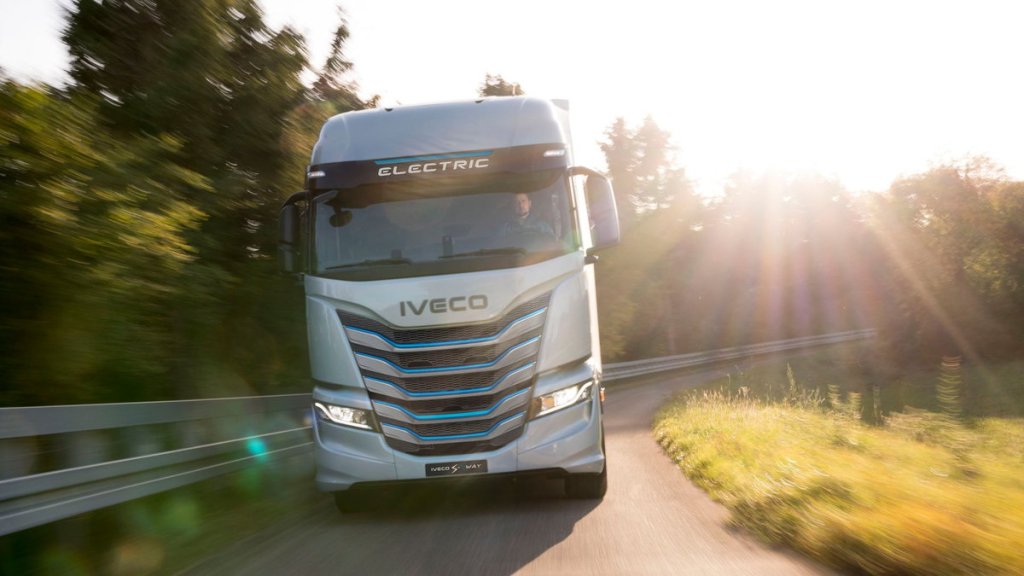 史上最大のモデル刷新!!　イヴェコが大型投資を完了しEVトラックなどを一挙公開！