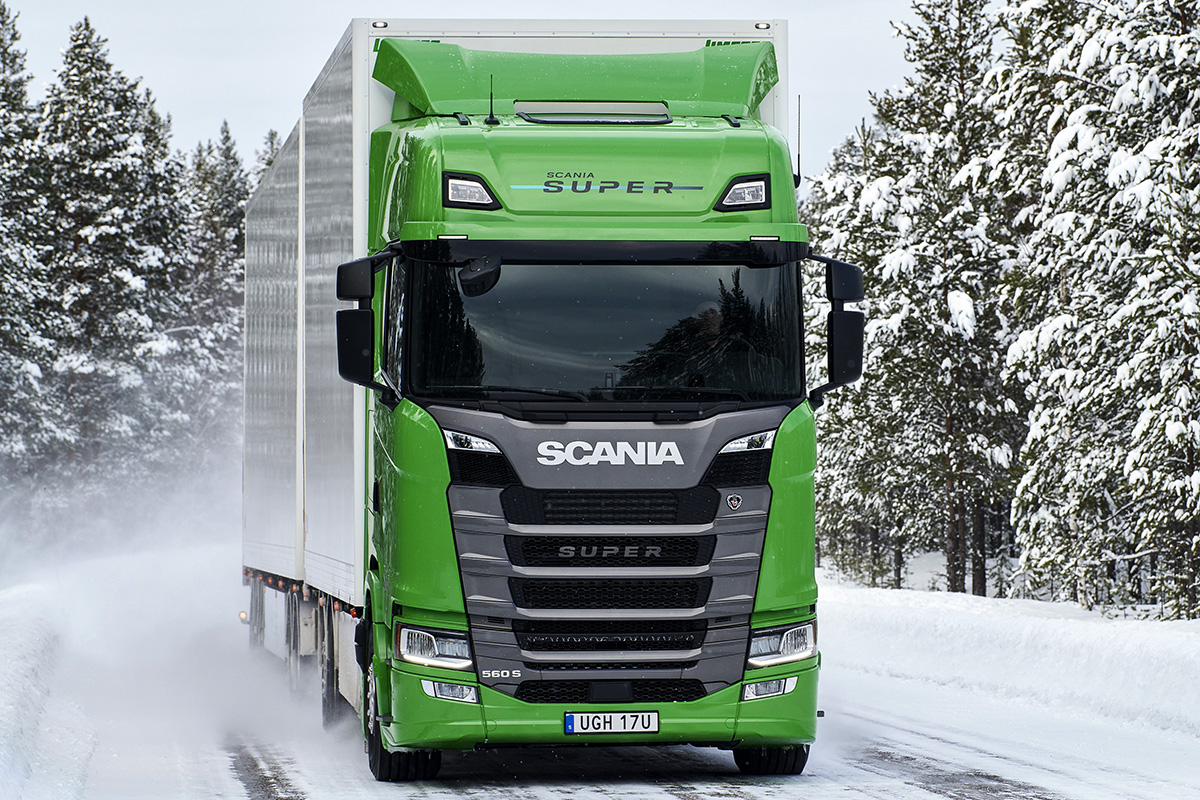 ついに日本でも発売！ 大型トラック「スカニアSUPER」の新開発エンジンは低回転・大トルクで燃費性能がスゴそう!! - トラック 総合情報誌「フルロード」公式WEBサイト