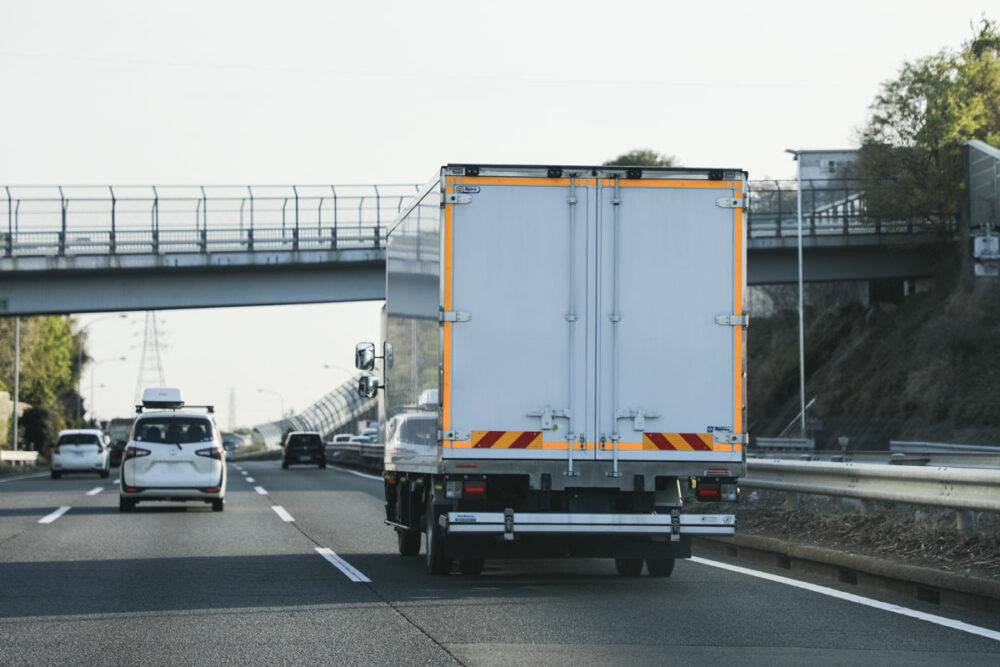 基本高速道路代は自腹だという愛嘉さんの会社。もし「高速に乗らなきゃ間に合わない」となったら給料の目減りは確実だ……