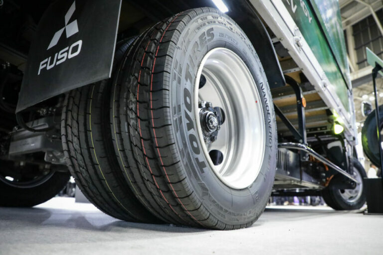 小型EV専用タイヤがグッドデザイン賞を受賞！　トーヨータイヤの2商品の製品特徴を評価