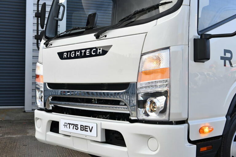 イギリスの「2階建てバス」メーカーがトラック事業に参入？　電動化を契機に新ブランドを立ち上げ