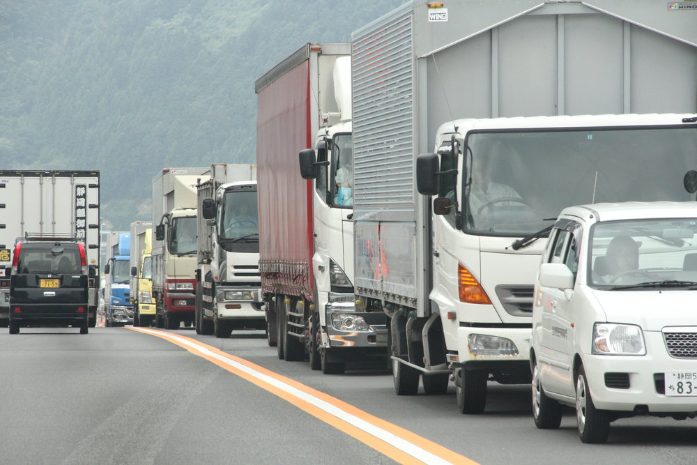 トラック業界積弊の「多重下請構造」　是正の方向性は？　政府検討会の「とりまとめ案」より（後編）