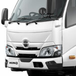 日野「デュトロ」2トン車級がさらに進化！　先進安全機能が充実！　AT車も大きくバージョンアップ！