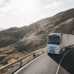 ボルボの「つながる」トラックが100万台！　コネクテッド機能は商用車開発の中核技術に!?