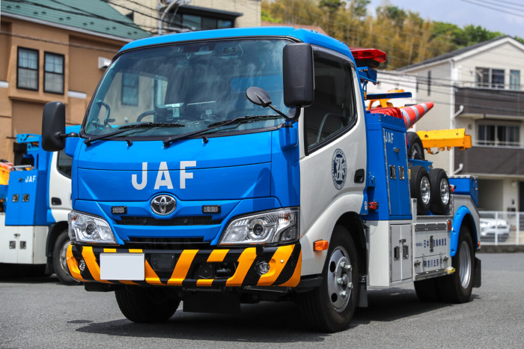 JAFが配備するロードサービスカーのひとつ、レッカー車。JAFは、レッカー車を保有する単一の組織として世界最大級のフリートと考えられている