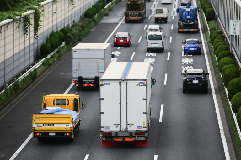 4トン車を運転できる旧々普通免許をギリギリ取得!! 中堅ドライバーが語る平成トラック今昔物語