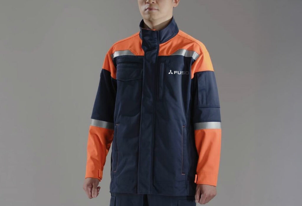 三菱ふそうとミドリ安全、日本ゴアが共同開発した「ARCTECT GEAR for EV」