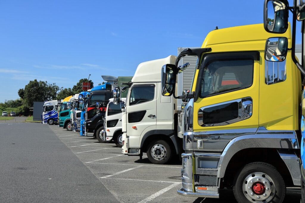 10月・11月は集中監視月間!! トラック・物流Gメンが荷主等の違反に全国規模で目を光らせる!!