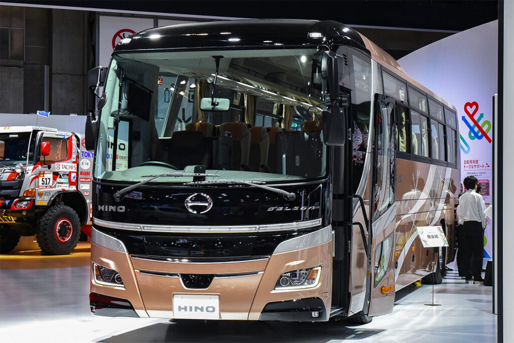 日野 新型セレガ