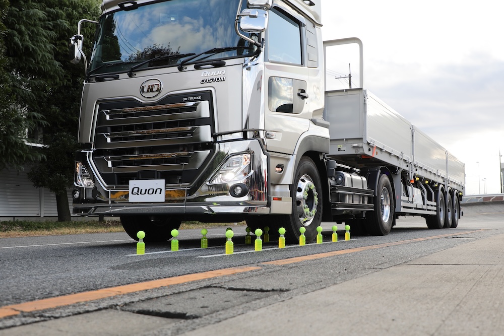 新たに設定した課題「直線走行」。今回1つもテニスボールを落とさずに通過できたのは川部氏のみだった