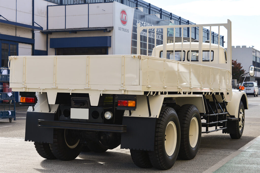 1968年式6TW12のリアビュー（2014年撮影）